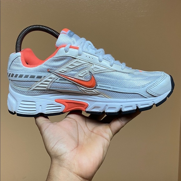 2011 Nike Initiator Women’s Running Sneakers “White Orange” Size 8  394053-180 - Picture 9 of 16